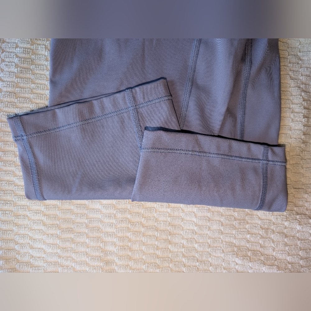 Athleta Interval Stash High Rise Capri Size 1X - Picture 10 of 11